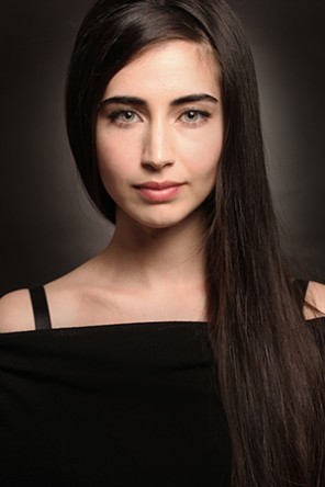 DİLAN GWYN